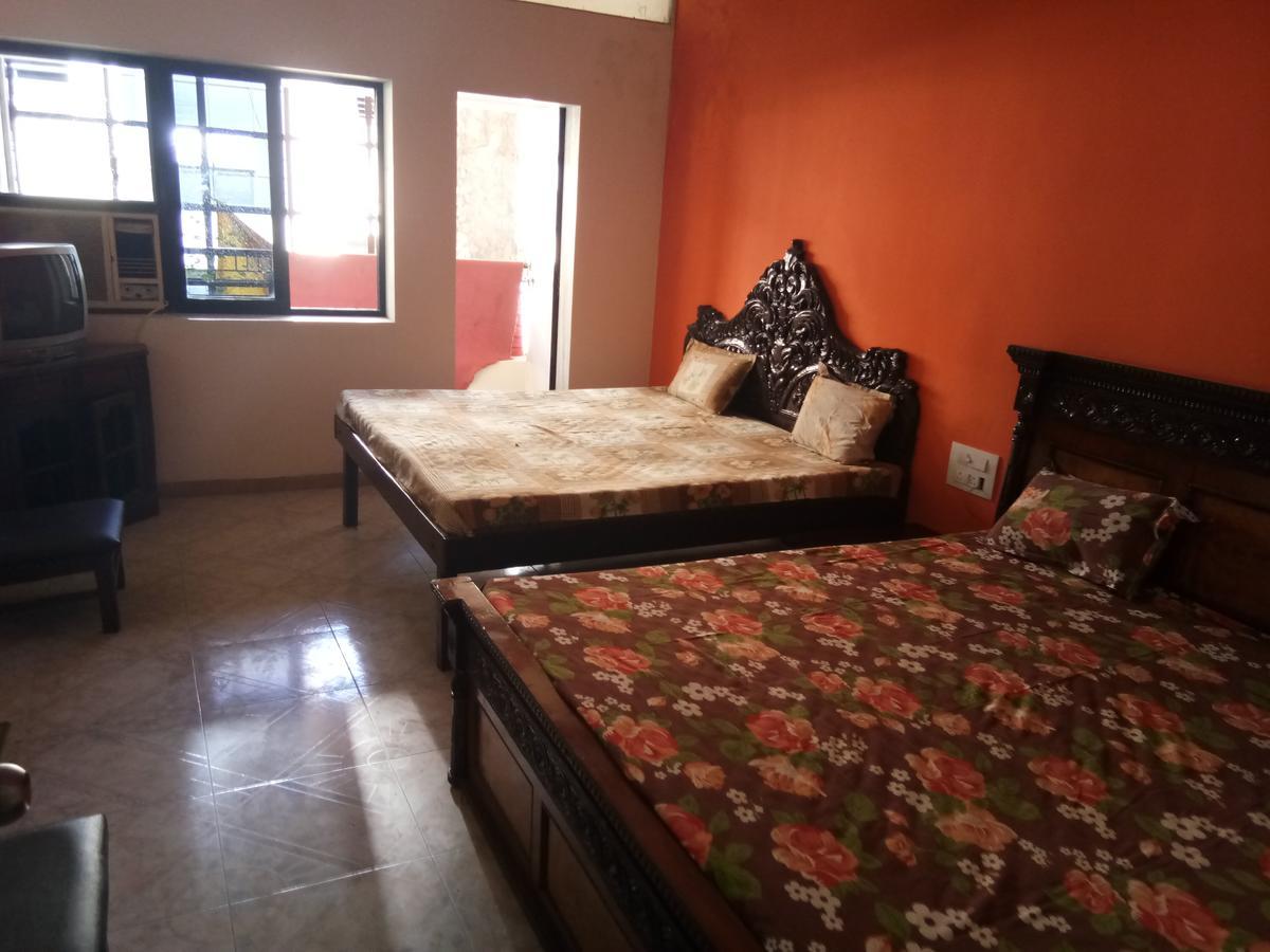 Grand Galaxy Hotel Krishna Nashik Esterno foto