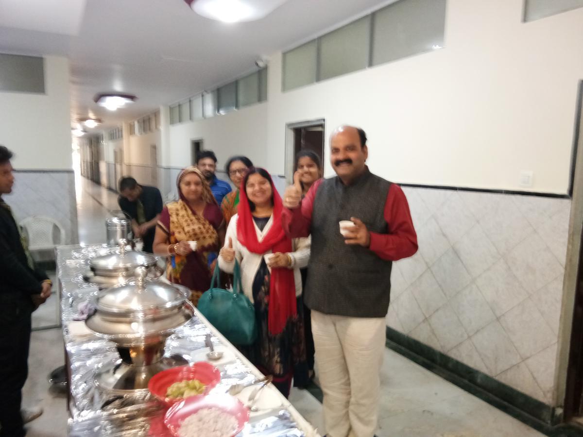 Grand Galaxy Hotel Krishna Nashik Esterno foto